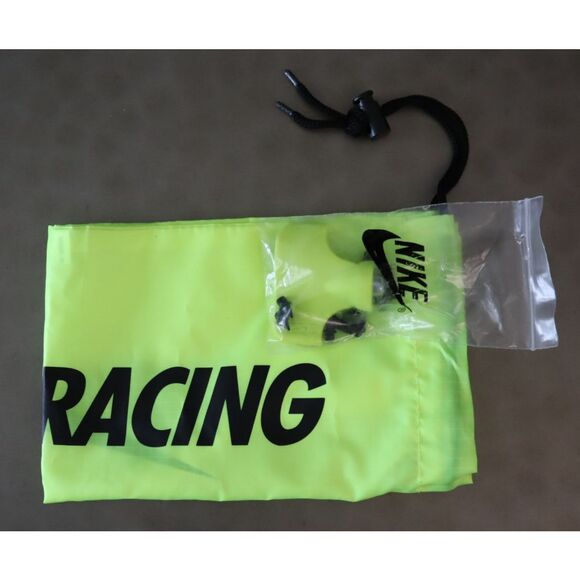 Nike Track & Field Volt Green Drawstring Tote Shoe Bag w/Replacement Spikes/Tool - Picture 3 of 8